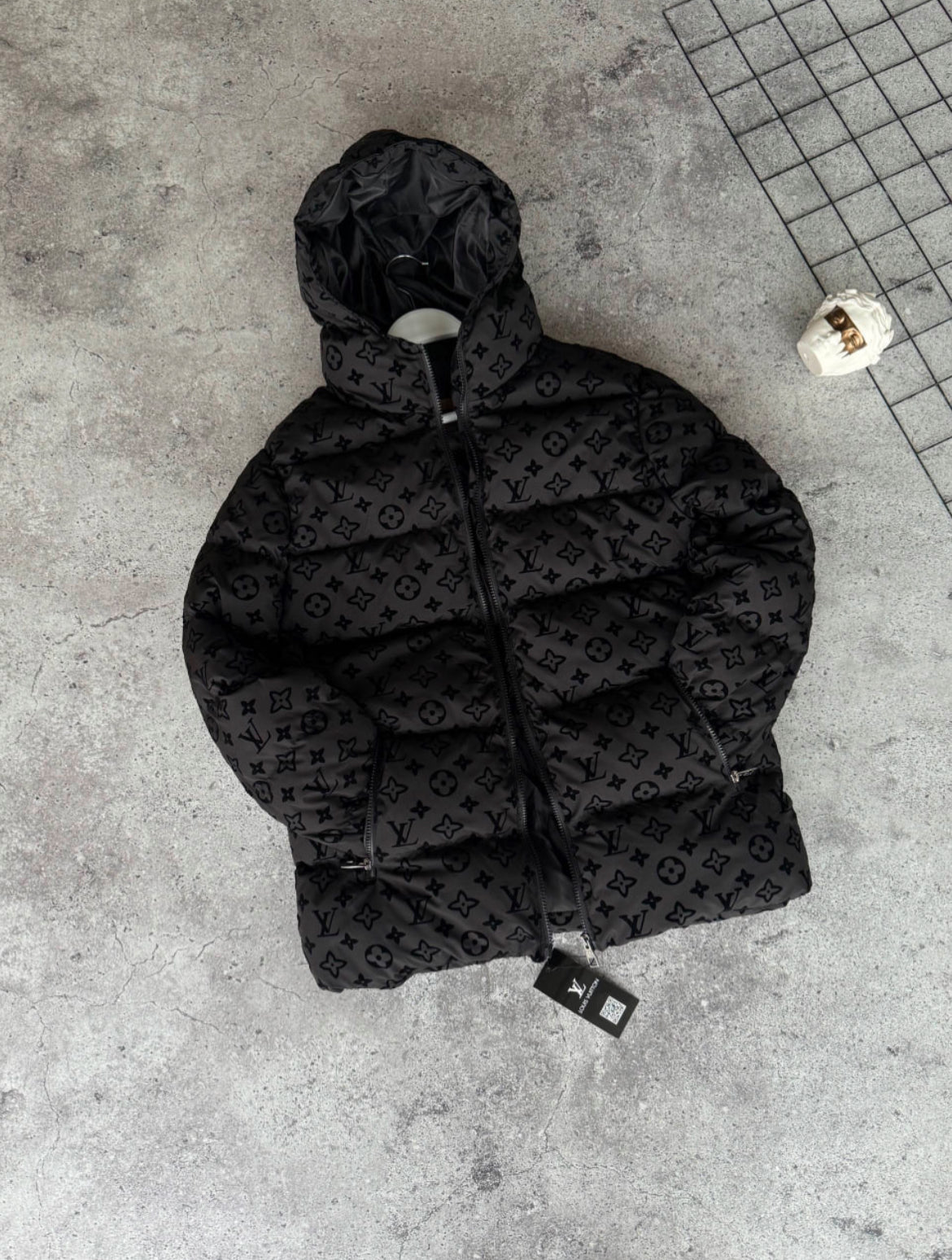 PADDED JACKET BY LOUIS VUITTON - IMPERIUM BOUTIQUE