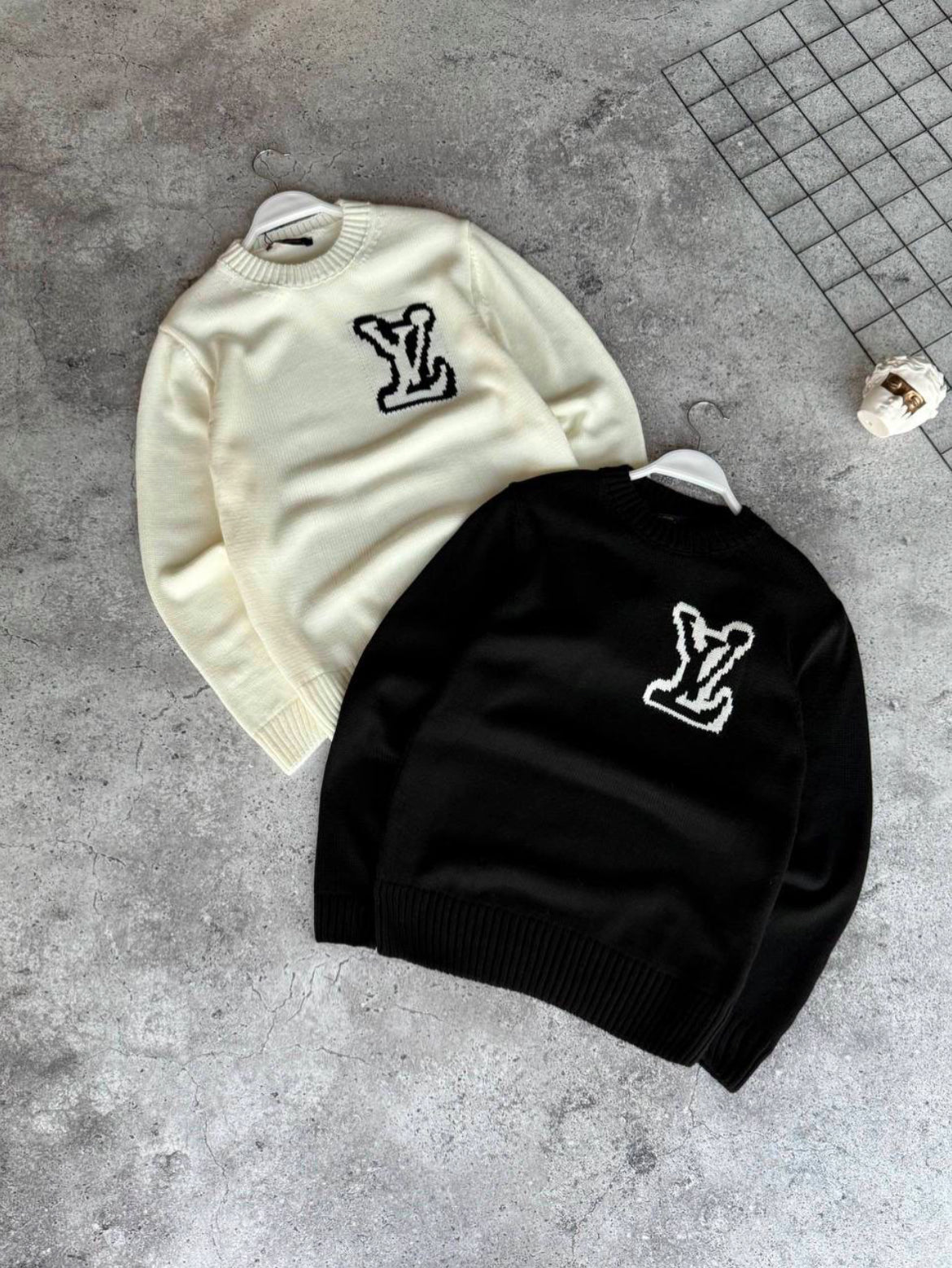 SWEATER BY LOUIS VUITTON - IMPERIUM BOUTIQUE